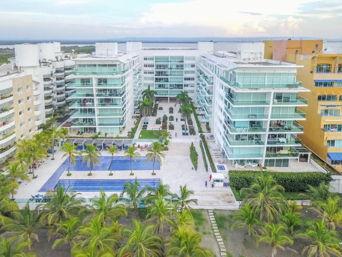 Apartment Amplio De 3 Alcobas Edificio Primera Linea De Playa Cartagena