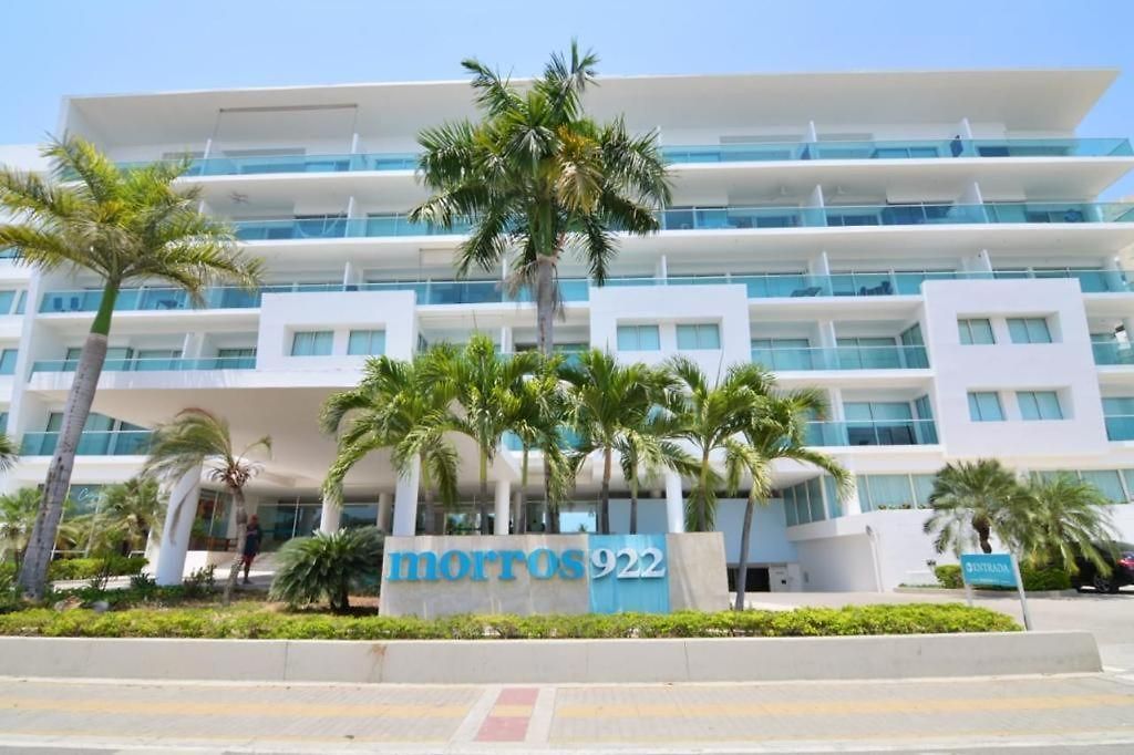 Amplio De 3 Alcobas Edificio Primera Linea De Playa Apartment *