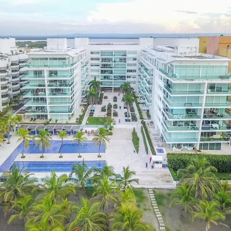Apartment Amplio De 3 Alcobas Edificio Primera Linea De Playa Cartagena