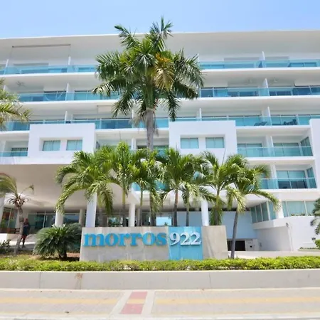 Amplio De 3 Alcobas Edificio Primera Linea De Playa Apartment *