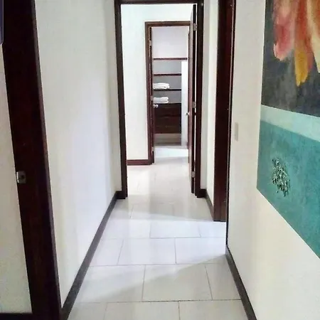 Amplio De 3 Alcobas Edificio Primera Linea De Playa Apartment Cartagena