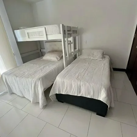 Apartment Amplio De 3 Alcobas Edificio Primera Linea De Playa