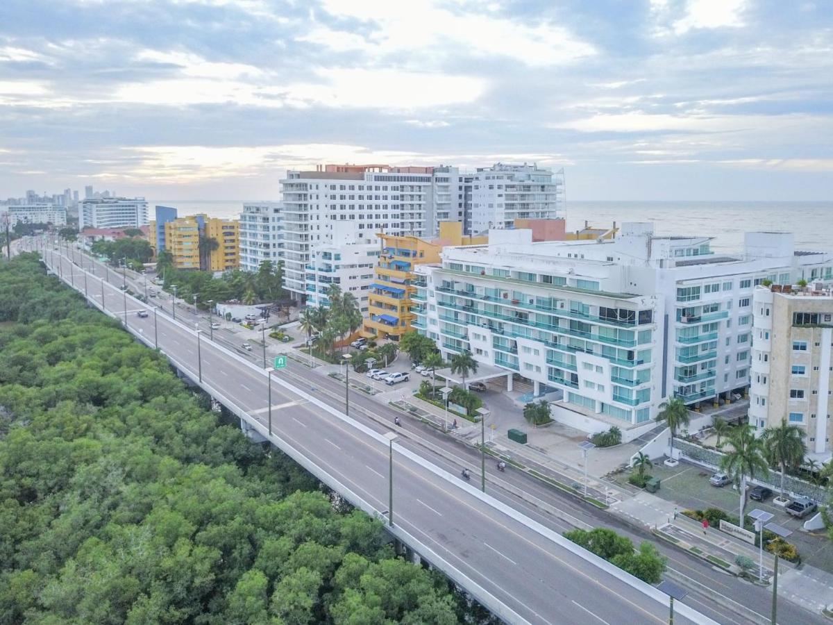 Apartamento Amplio De 3 Alcobas Edificio Primera Linea De Playa